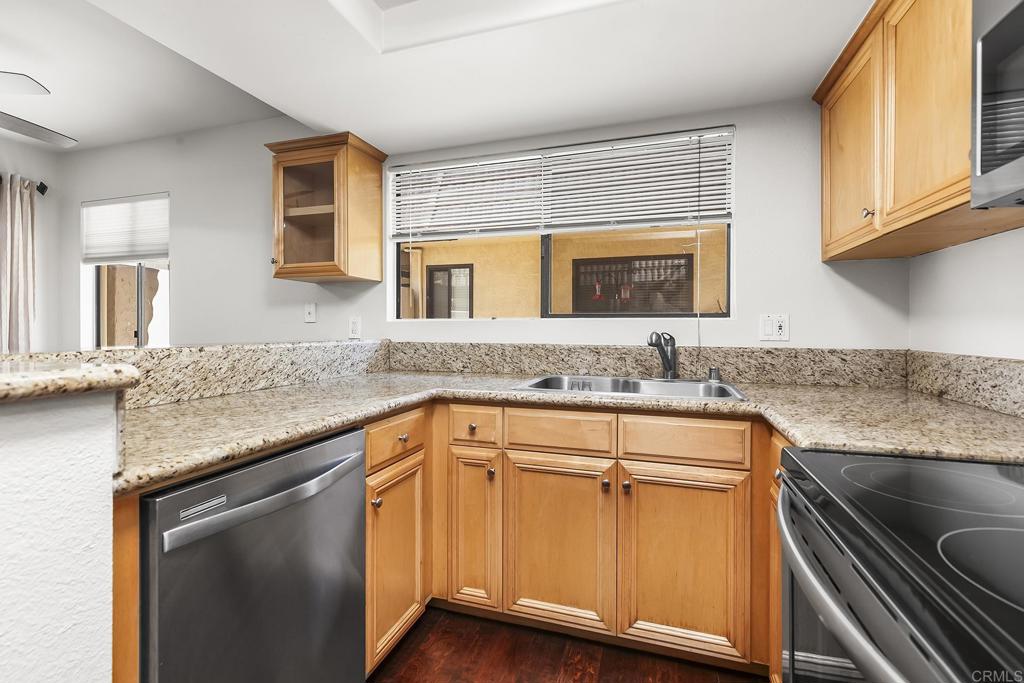 2126 ALPINE GLEN PL