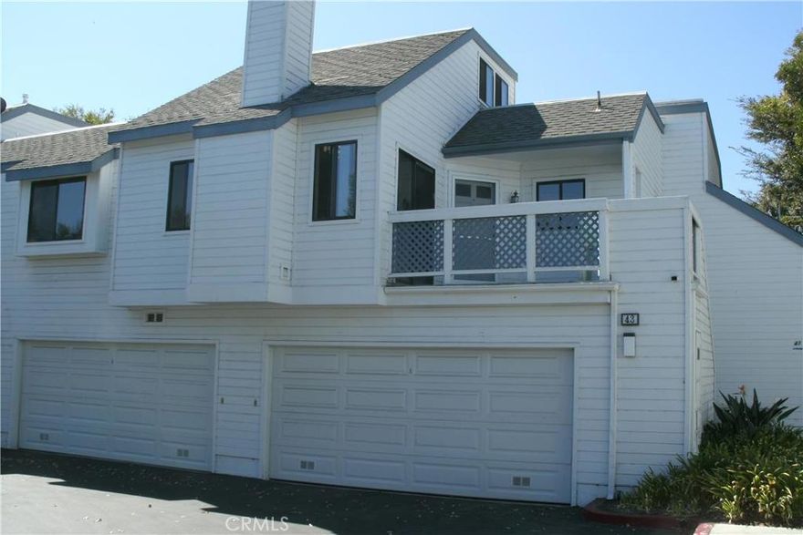 2nd Level entry, 1 Master BR, 1 Bath, plus large loft, ideal for office or sleeping area.  Newer carpet, (less than a year old,) fresh paint, some newer appliances.  Shared garage w/storage space on ground level. Vaulted ceilings in L/Area, dining area with spiral staircase to loft. No one above or below.  Gas F/P in L/Area.  Stacked W/D inside unit. Close to schools, lakes, shopping & assoc pool area.  Nice size master BR.  Large front porch/deck also accesses L.Area thru sliding door.