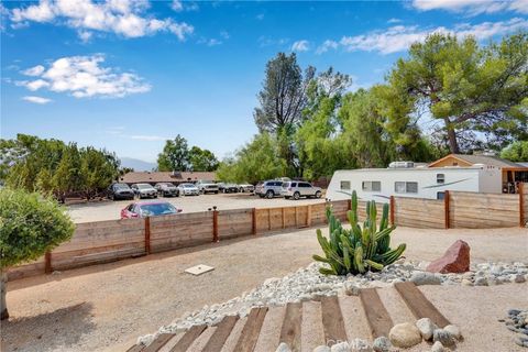 A home in Agua Dulce