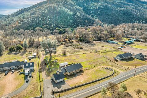 A home in Clearlake Oaks