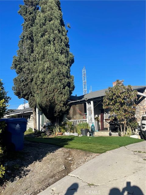 A home in North Hollywood