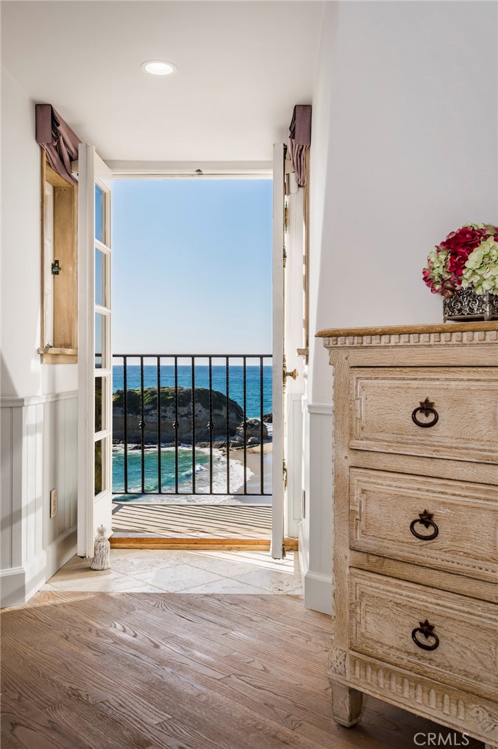 Three Arch Bay (TAB) - Residential