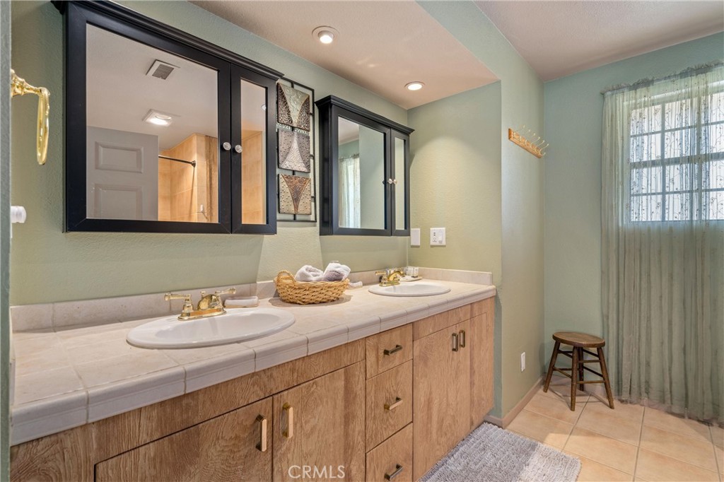 Alpine Village (32611) - Residential