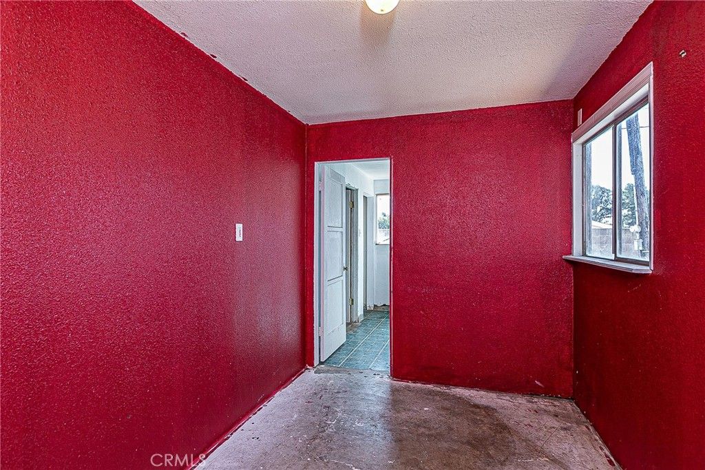 listing image 130721663972511079628