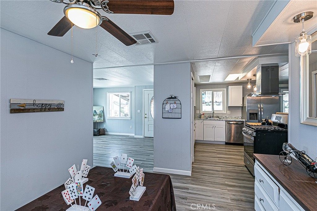 listing image 130727191281139474027