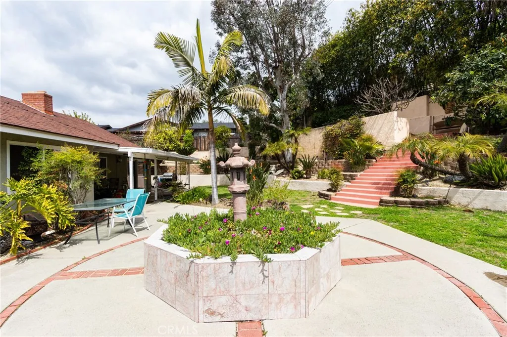 Diamond Bar, California 91765, United States, 3 Bedrooms Bedrooms, ,2 BathroomsBathrooms,Residential,Active,98299