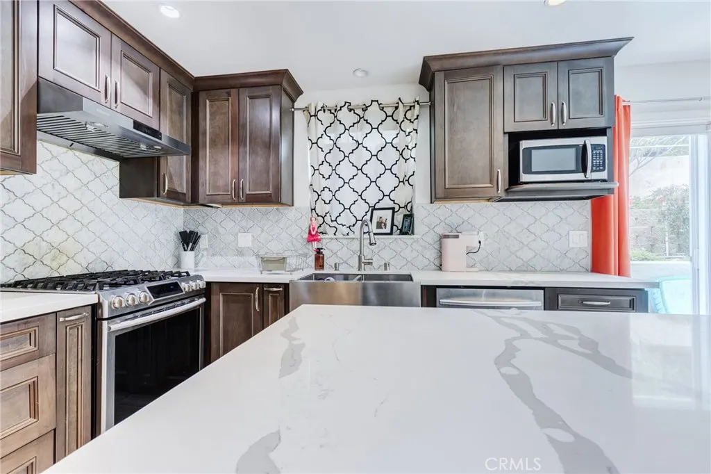 Diamond Bar, California 91765, United States, 3 Bedrooms Bedrooms, ,2 BathroomsBathrooms,Residential,Active,98299