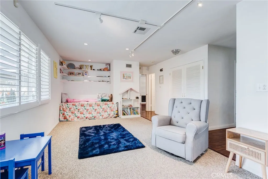 Diamond Bar, California 91765, United States, 3 Bedrooms Bedrooms, ,2 BathroomsBathrooms,Residential,Active,98299