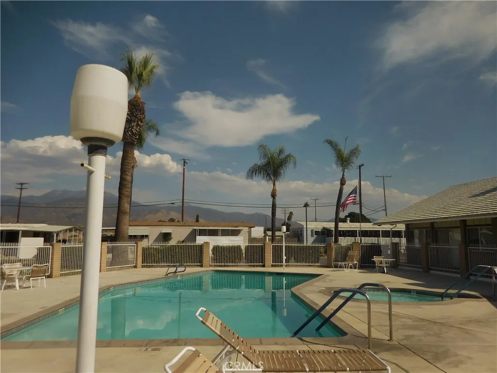 Hemet, California 92544, United States, 3 Bedrooms Bedrooms, ,2 BathroomsBathrooms,Residential,Active,39676