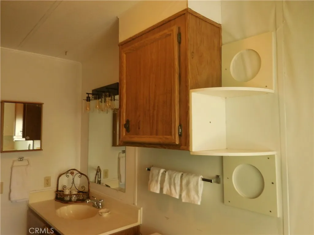 Hemet, California 92544, United States, 3 Bedrooms Bedrooms, ,2 BathroomsBathrooms,Residential,Active,39676