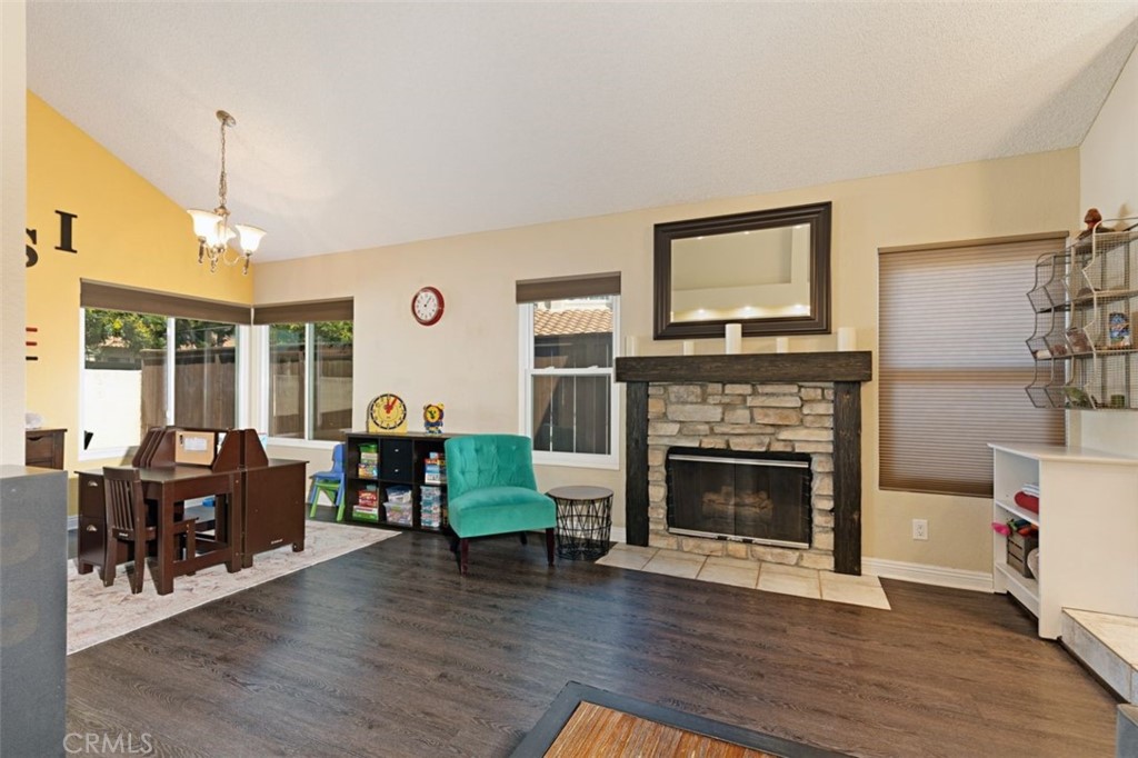 El Caserio (R2) (EC) - Residential