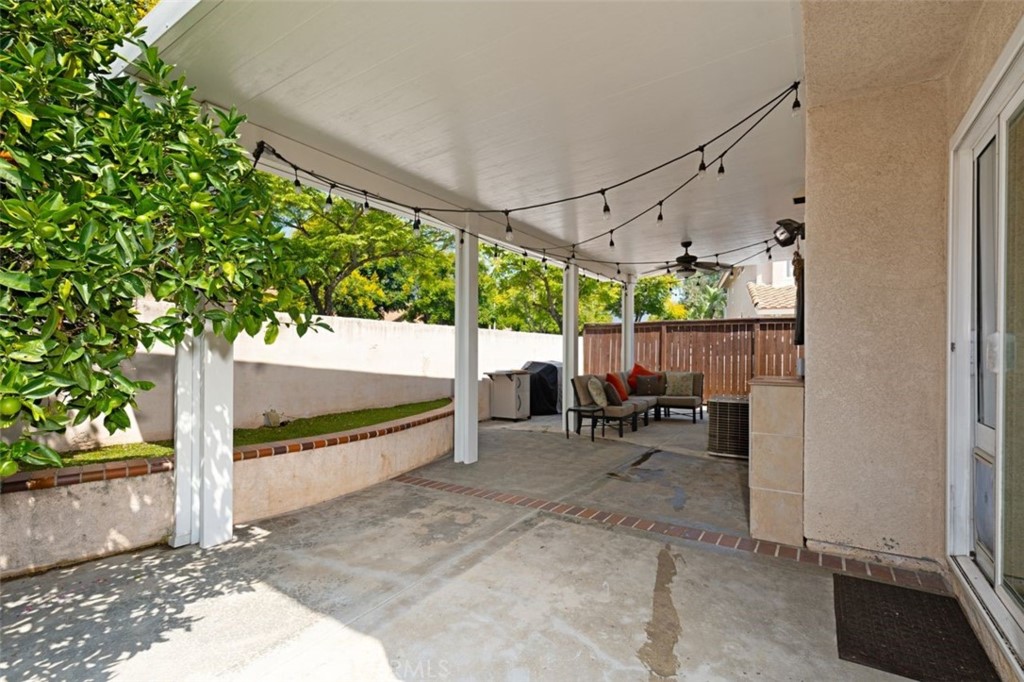 El Caserio (R2) (EC) - Residential