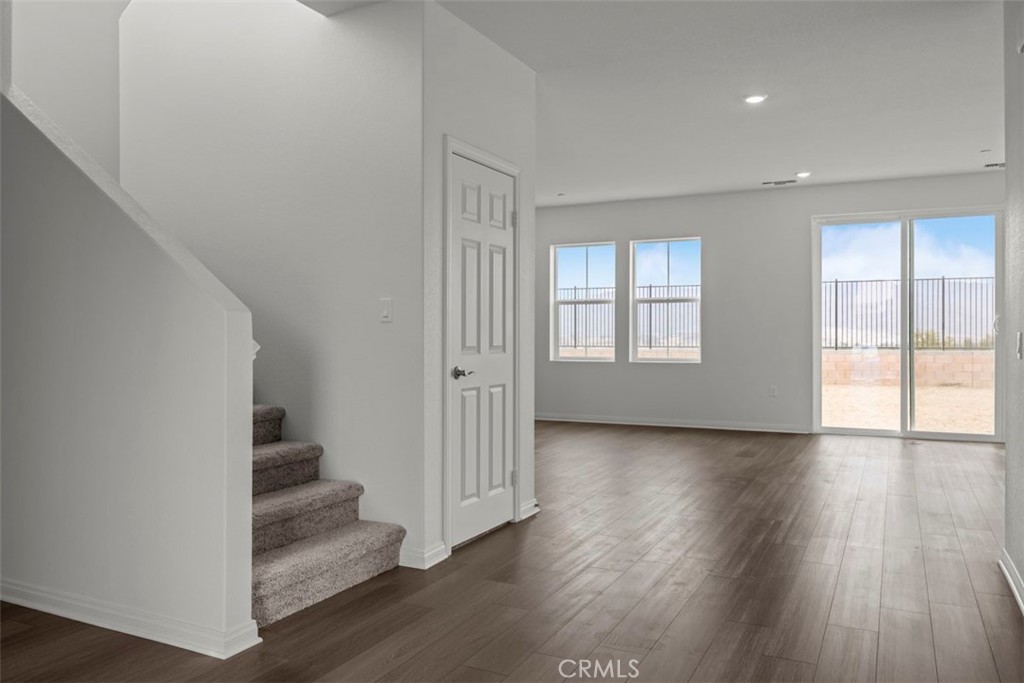 45231 Maverick Court