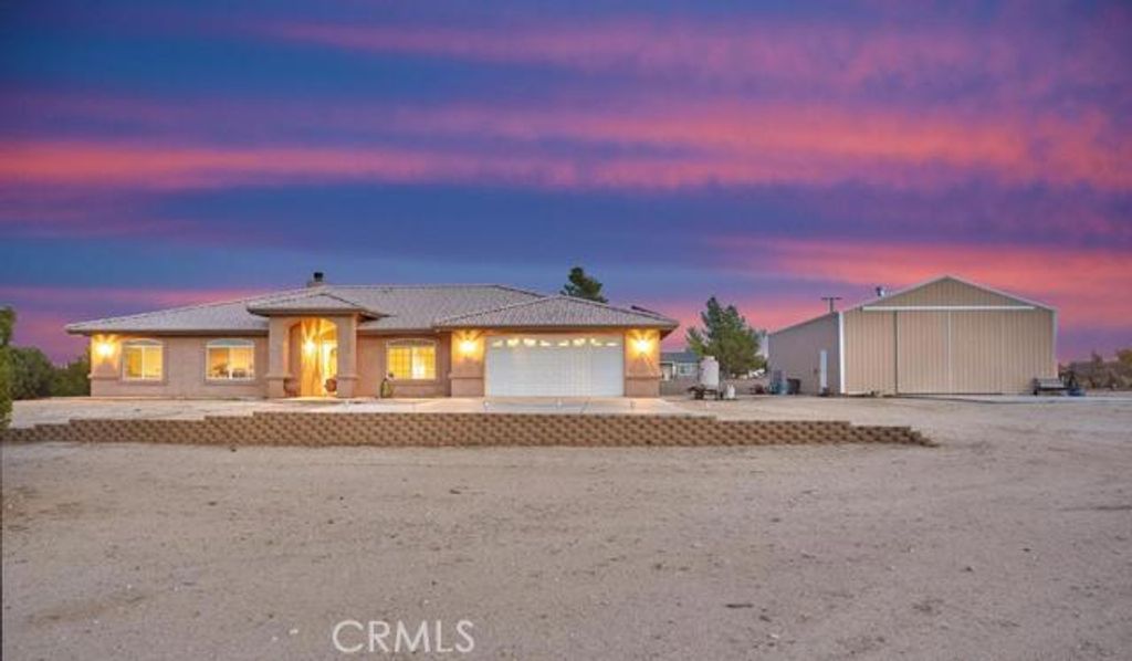 listing image 130726340025401422172