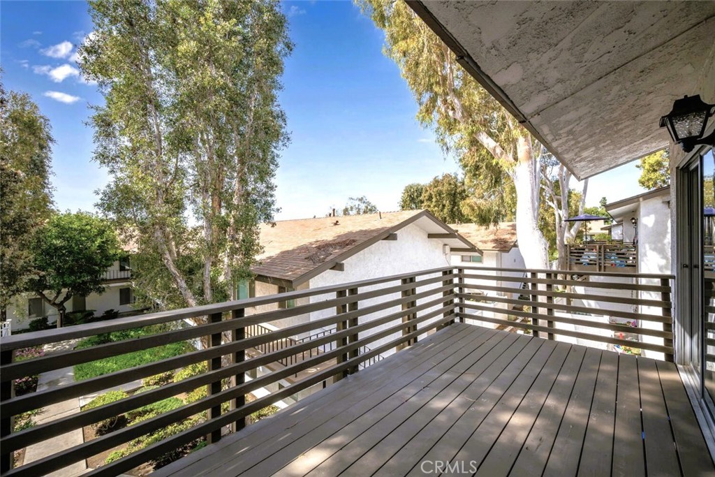 Woodlake Village (WDLK) - Residential