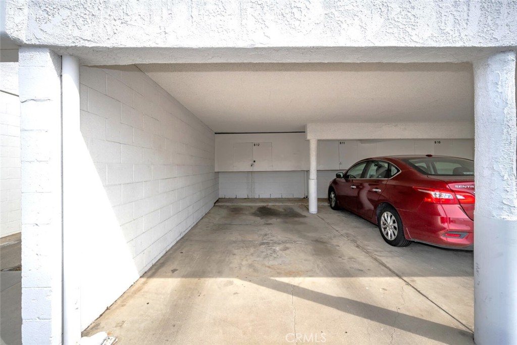 Woodlake Village (WDLK) - Residential