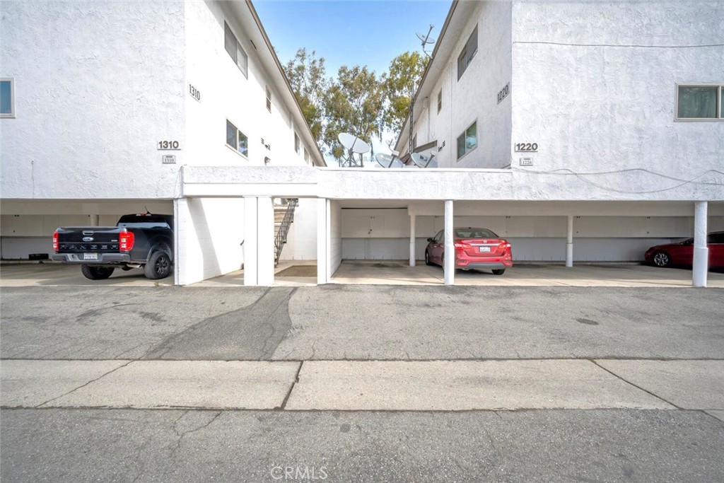 Woodlake Village (WDLK) - Residential