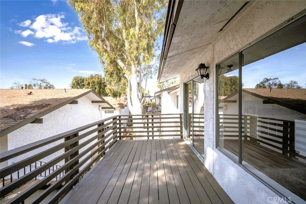 Woodlake Village (WDLK) - Residential