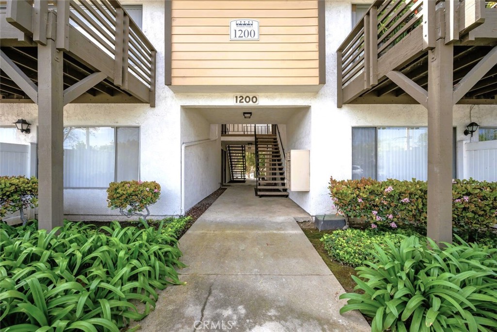 Woodlake Village (WDLK) - Residential