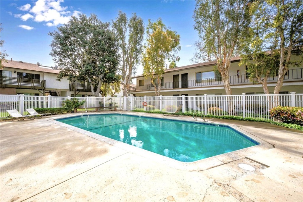 Woodlake Village (WDLK) - Residential