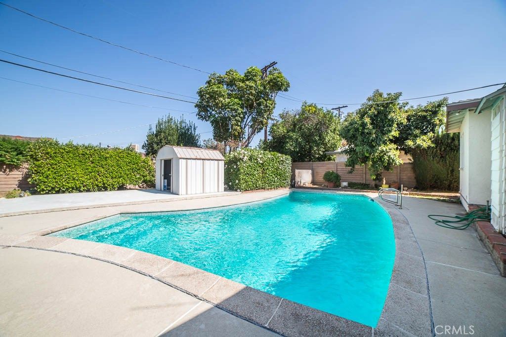 listing image 130724007035540303447