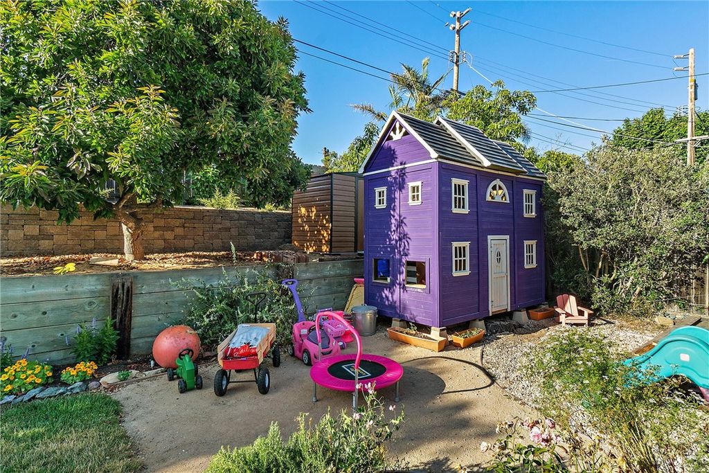 listing image 130721282539192105075
