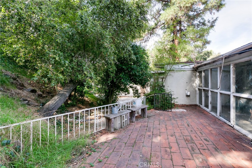 18 Woodlyn Lane