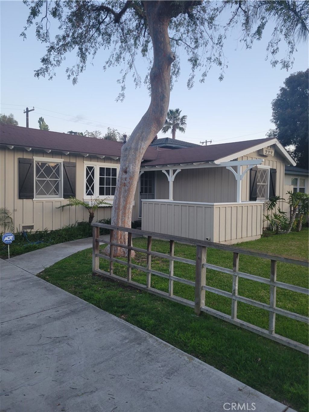 listing image 130728577891319447819