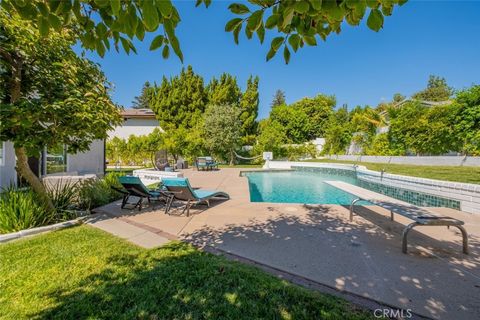 A home in Porter Ranch