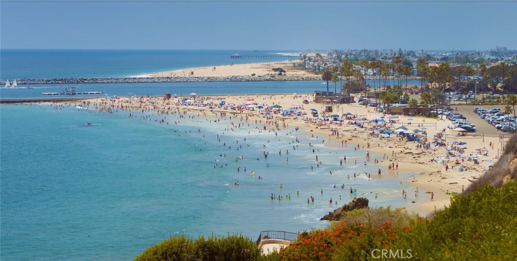 View Corona del Mar, CA 92625 condo