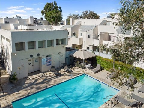 A home in Tarzana