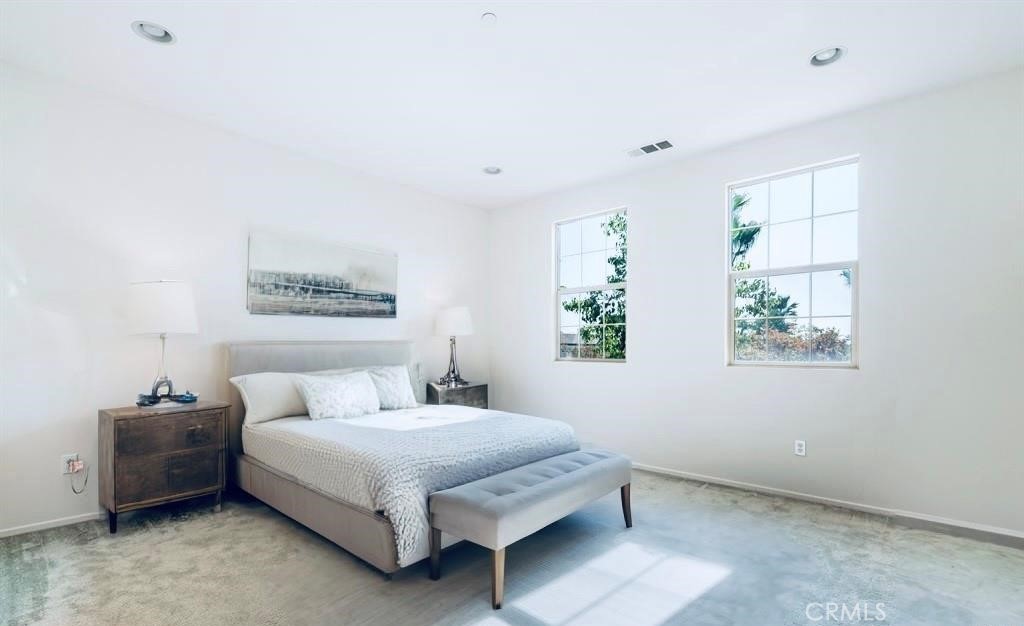 867 E Promenade B