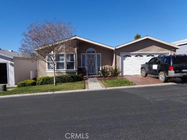 BEAUTIFUL HALLMARK WINCHESTER FEATURING 2 BDRMS, 2 BTH, AND A DEN THAT LEADS OUT TO YOUR COVERED PATIO... DINING AREA, LARGE MASTER BDRM, WITH LARGE MASTER BATH, WALK IN CLOSET. NICE SIZE LAUNDRY ROOM WITH STORAGE, HOME IS MOVE-IN READY AND LOCATED IN THE DESIRABLE VALENCIA LEA PARK. # of RV Spaces: 0 Special Features: Breakfast NookFRON,REAR Lot Location Type: Standard Location FireplaceFeatures: None Zoning: Residential 1 # of Attached Spaces: 2 # of Detached Spaces: 0 # of RV Spaces: 0
