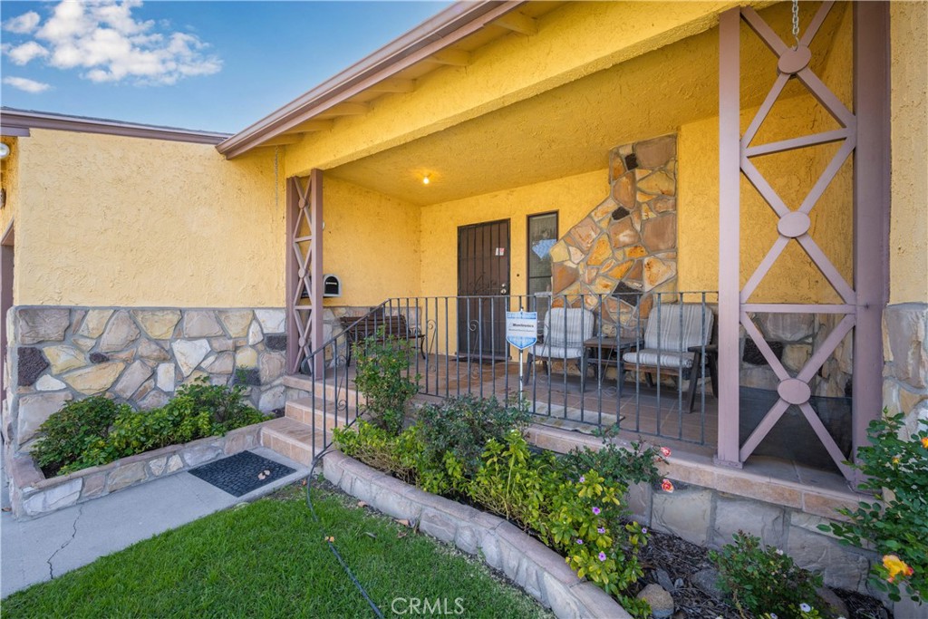 3635 Conquista Avenue