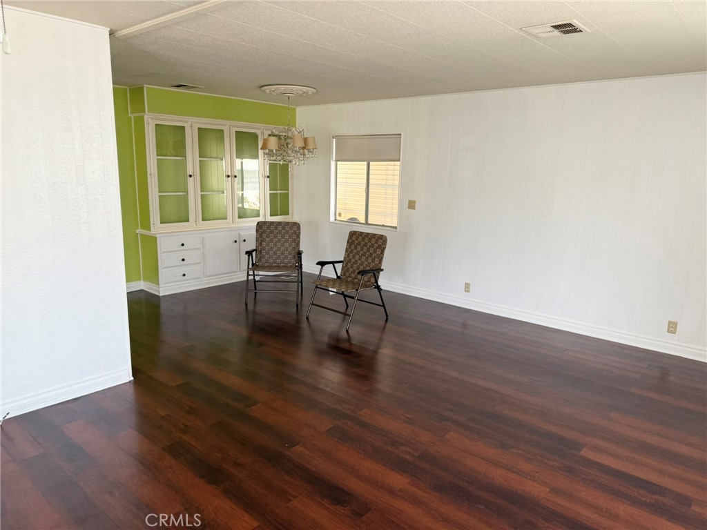 24414 12 University Avenue 12