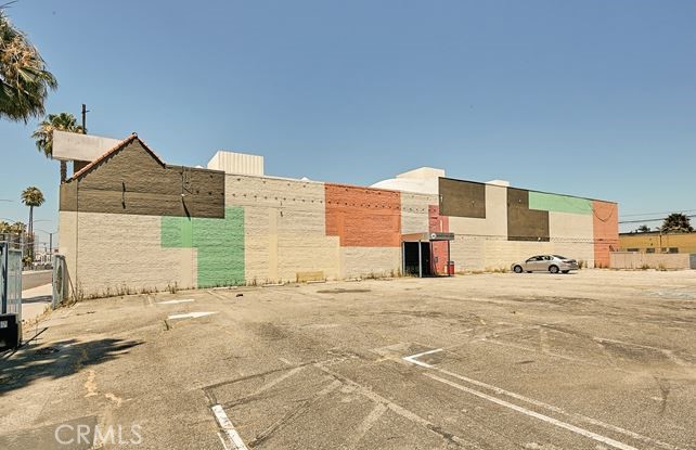 Type: 2 Star Retail
Freestanding
- Location: Suburban
- GLA 6,984 SF
- Stories: 2
- Typical Floor: 6,984 SF
- Class C
- Building Height: 22’
- Docks: None
- Year Built: 1928
- Tenancy: Multi
- Owner Occupid: No
- Frontage 97’ on Long Beach
INCLUDING 6200 SQFT PARKING SPACE!!
THE BUYER TO VERIFY THE SQUARE FOOTAGE OF THE PROPERTY.
PROPERTY SOLD AS IS CONDITION.