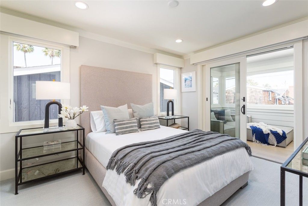 listing image 130721867745473916836