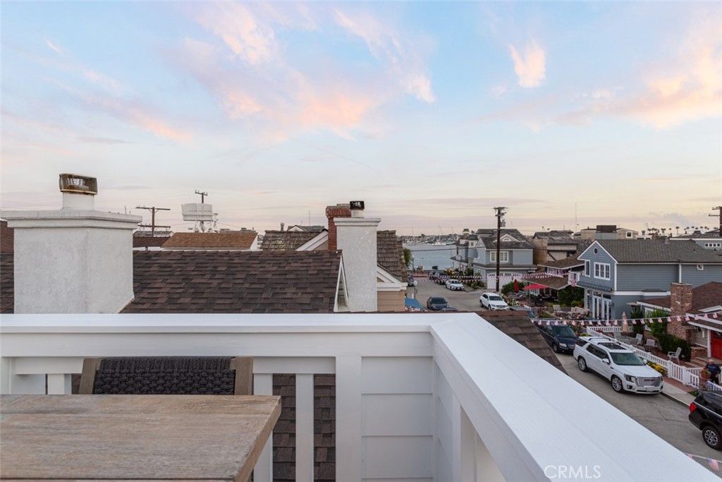 listing image 130728780468174390965
