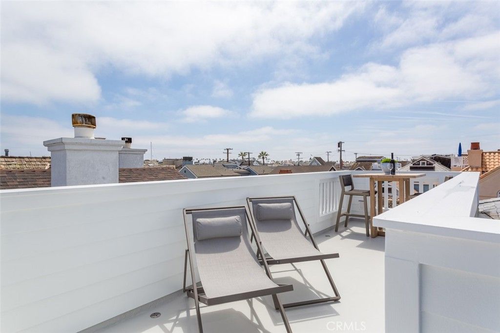 listing image 130723389919268737563