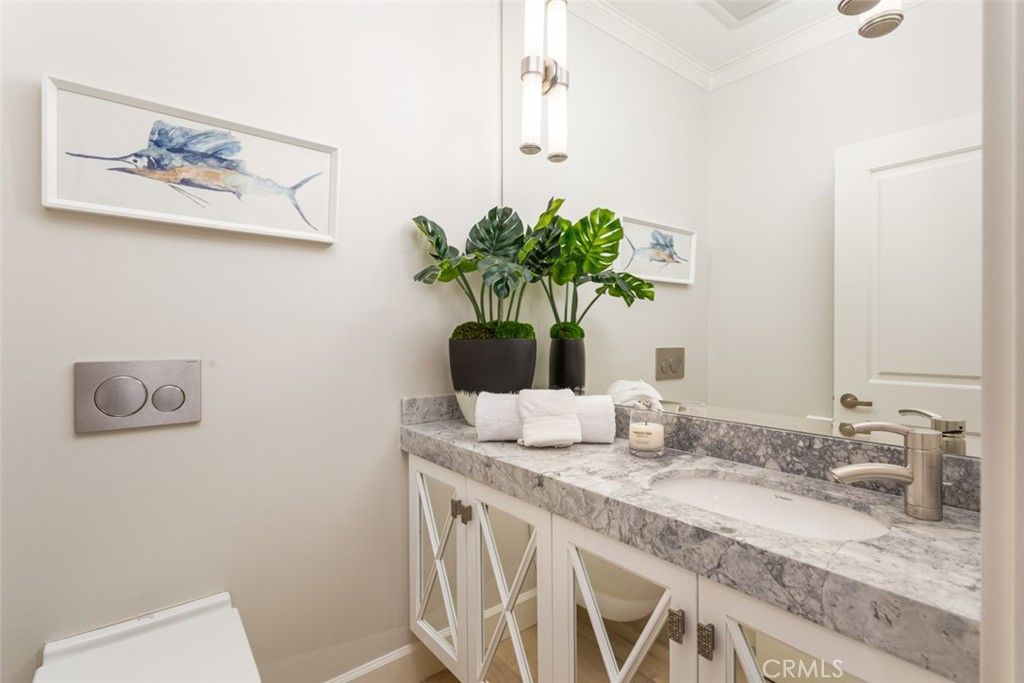 listing image 130726755045715473091