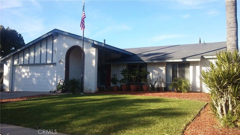 listing image 130725704026237609315