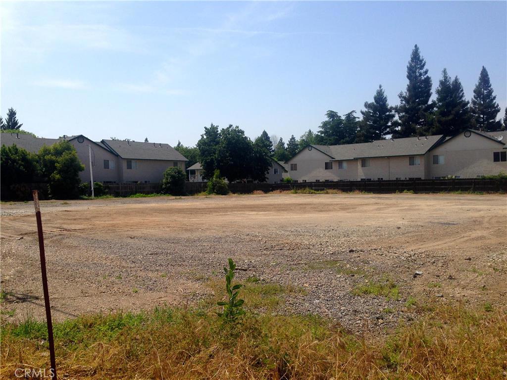 Land Lease at $1500/month. This is a great corner lot at the intersection of E 1st Avenue and Sheridan. Possible Build To Suit- negotiable.