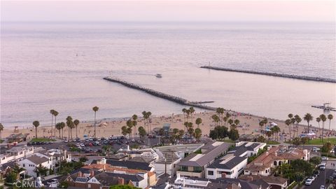 A home in Corona Del Mar