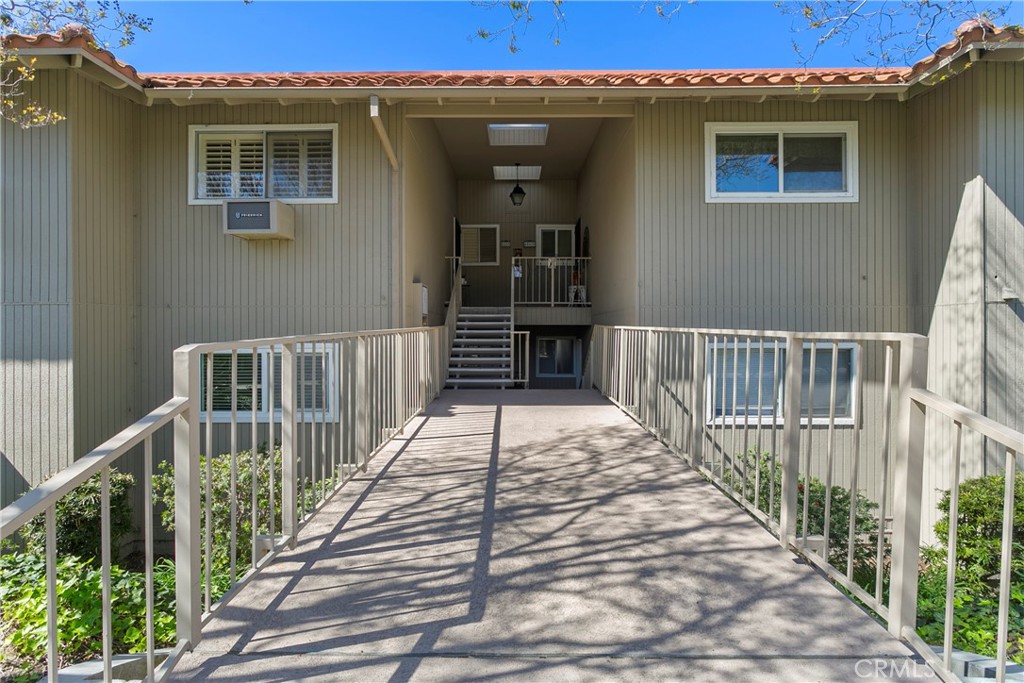 606 Avenida Sevilla N