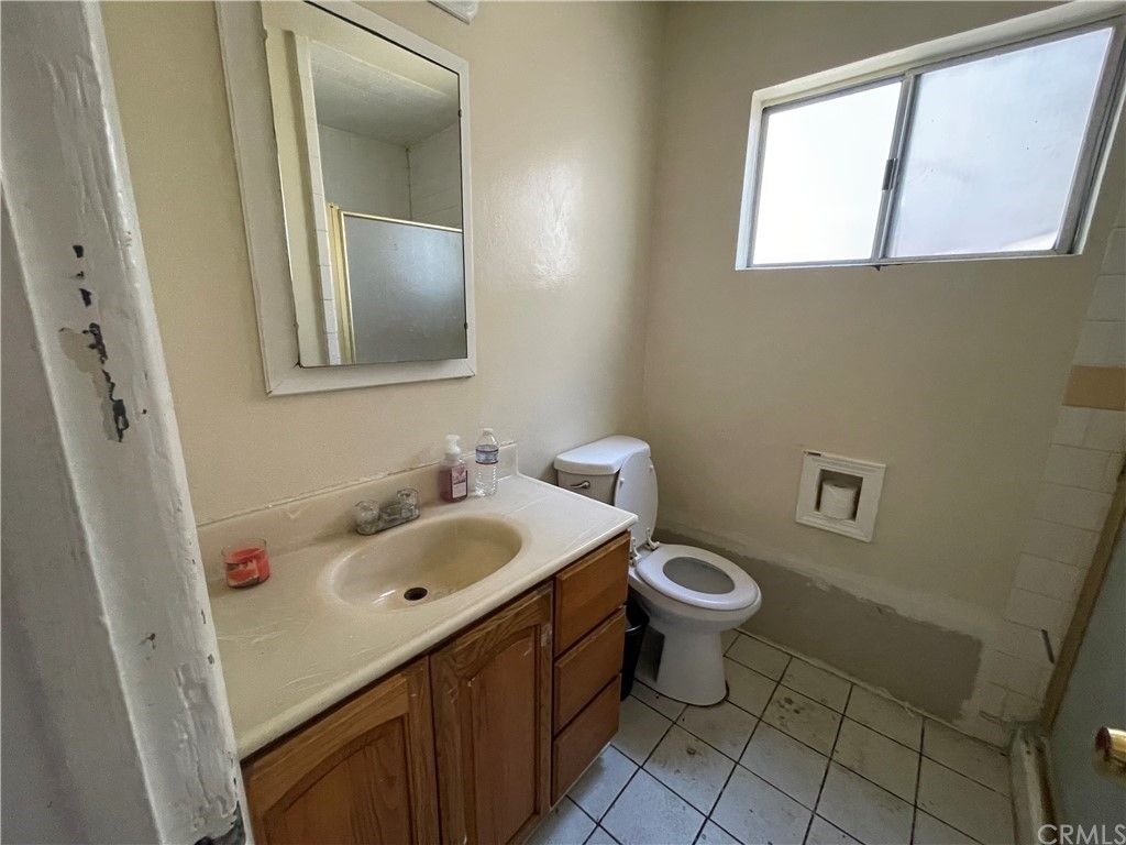 listing image 130725838840632162989