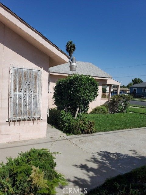 A home in Compton