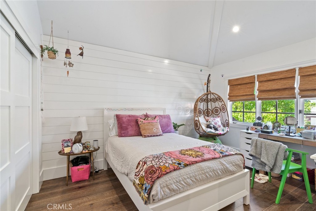 Crest De Ville Terraces (CDT) - Residential