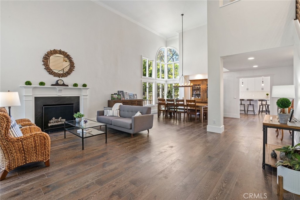 Crest De Ville Terraces (CDT) - Residential