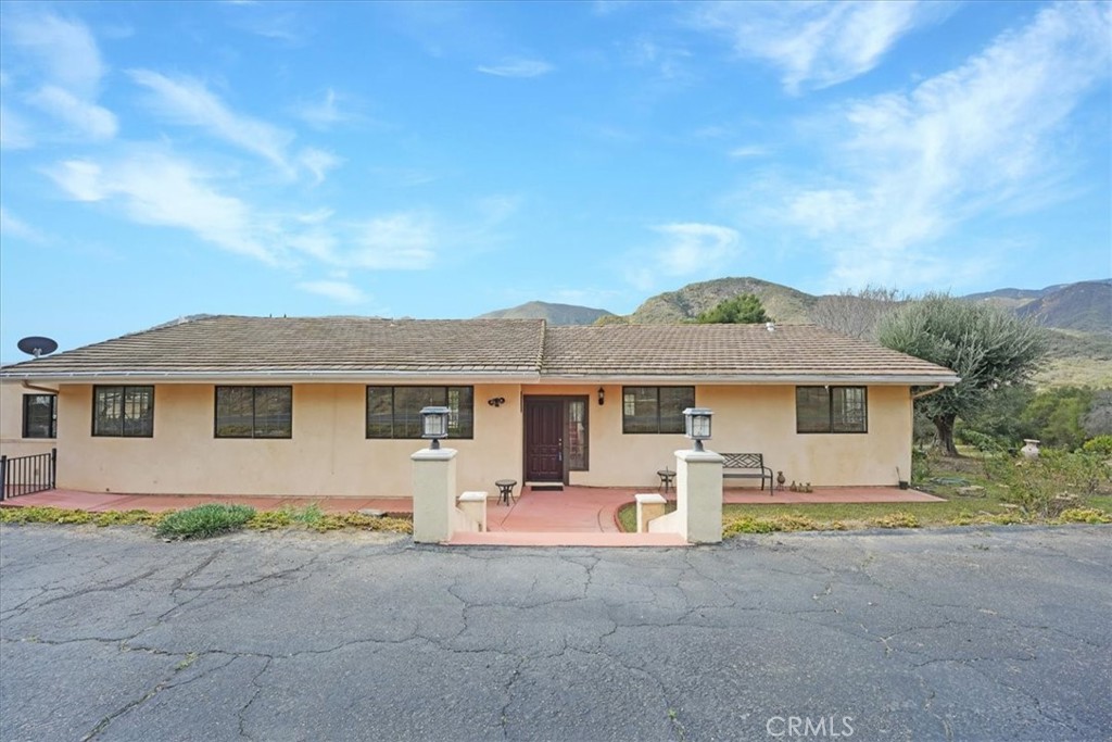 39295 De Luz Road