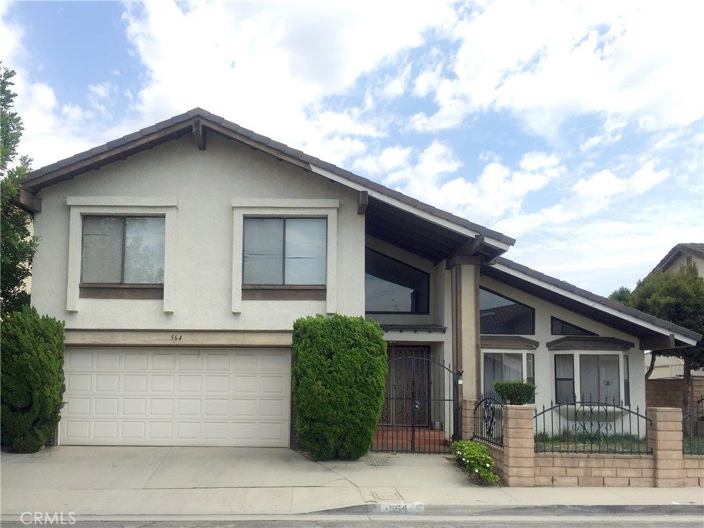 listing image 130722651890254726502